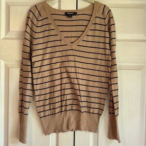 DKNY Tan with black stripes sweater 🖤